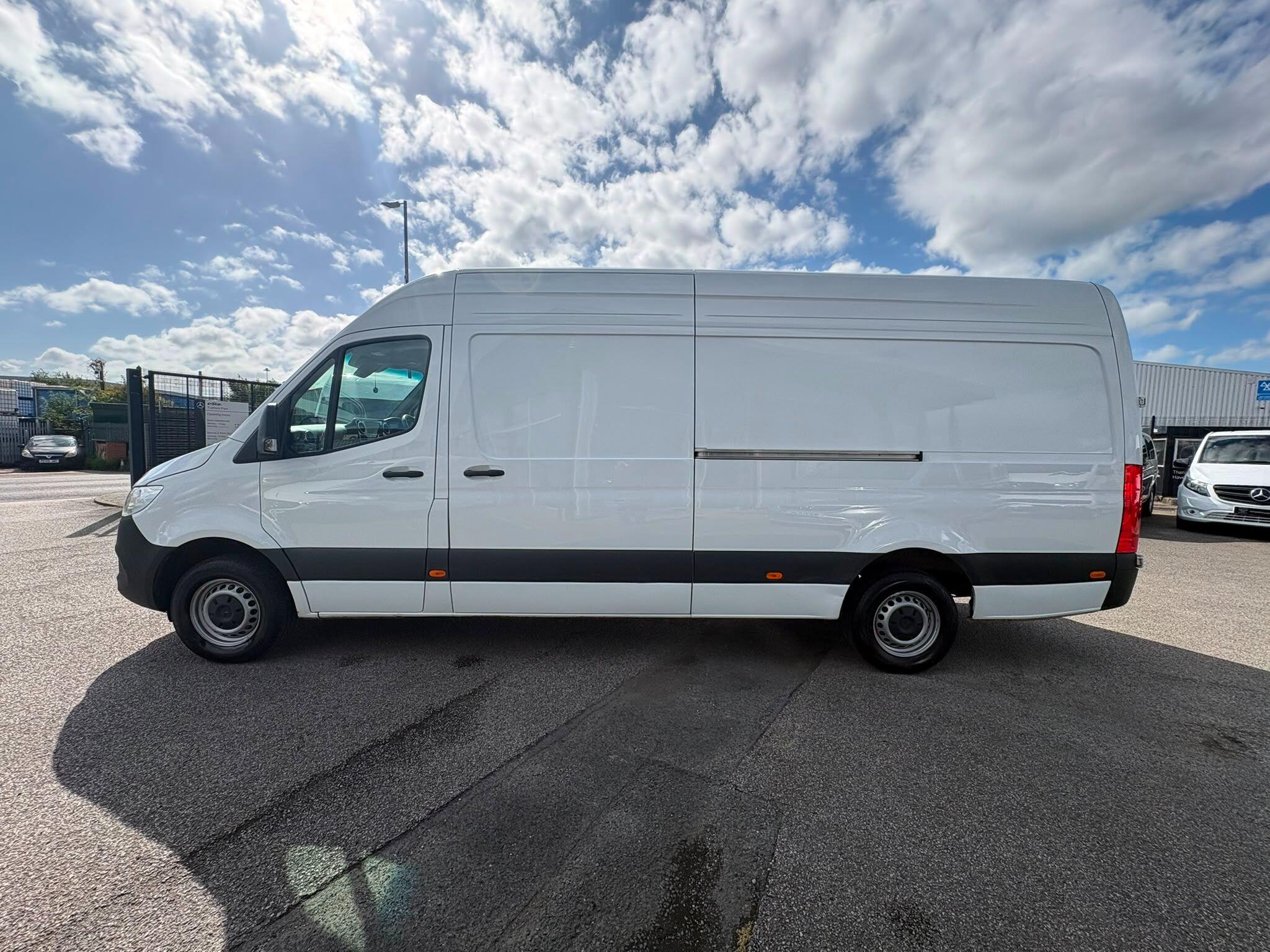 Mercedes-Benz Sprinter